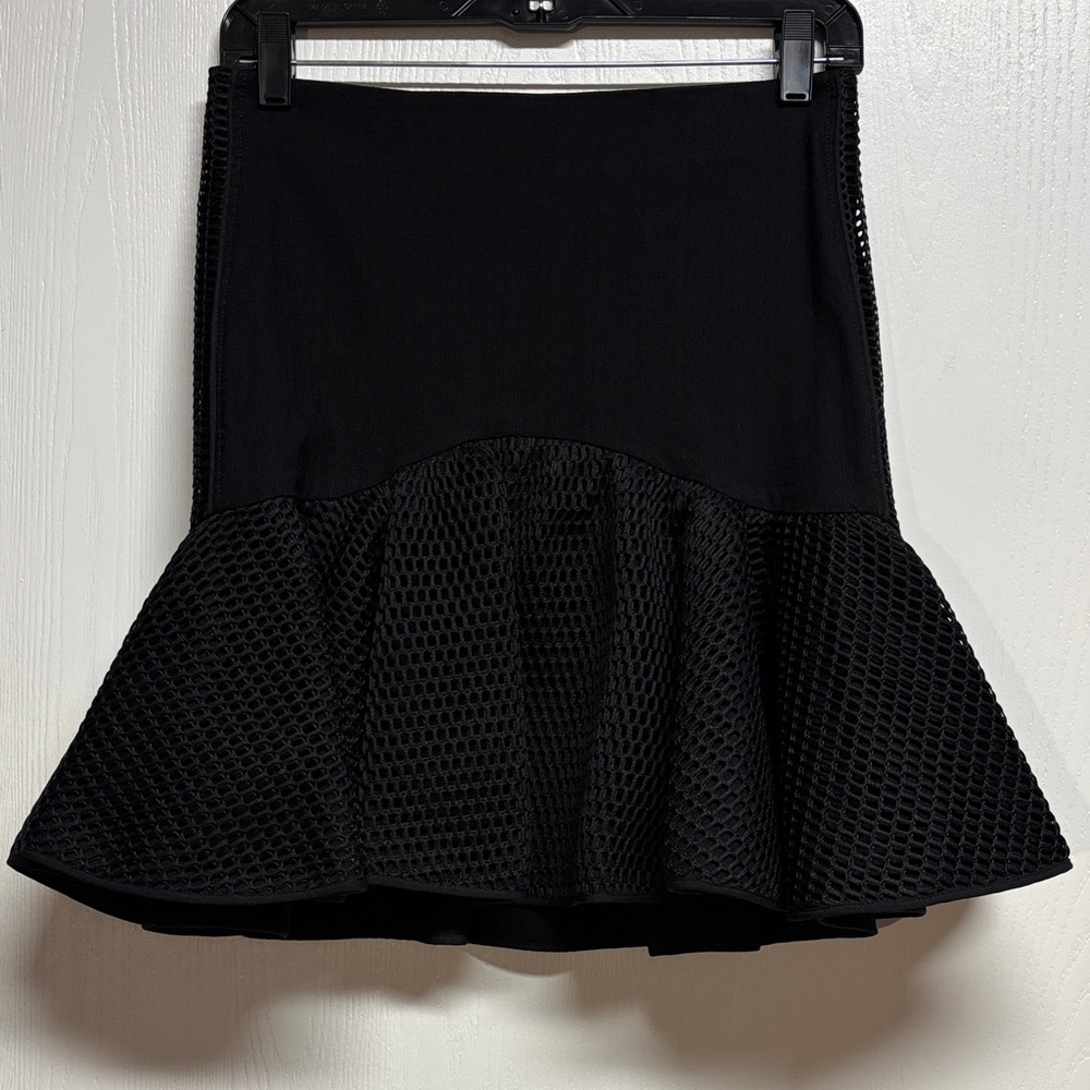 Zac Posen Black Maddy Flounce Skirt With Bottom‎ Netting Size 4